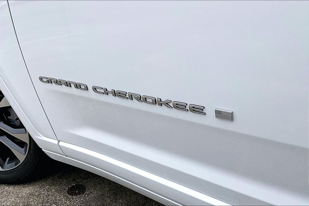 New 2025 Jeep Grand Cherokee L Overland 4D Sport Utility