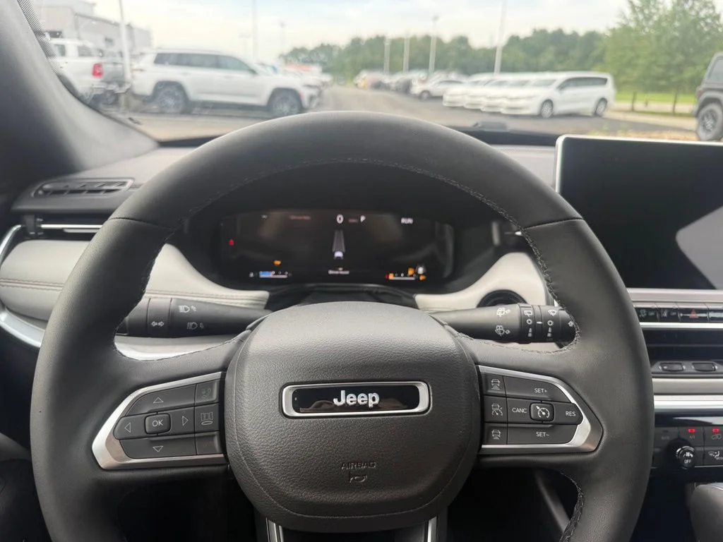 New 2026 Fathom Blue Pearl Coat Jeep Limited image 19
