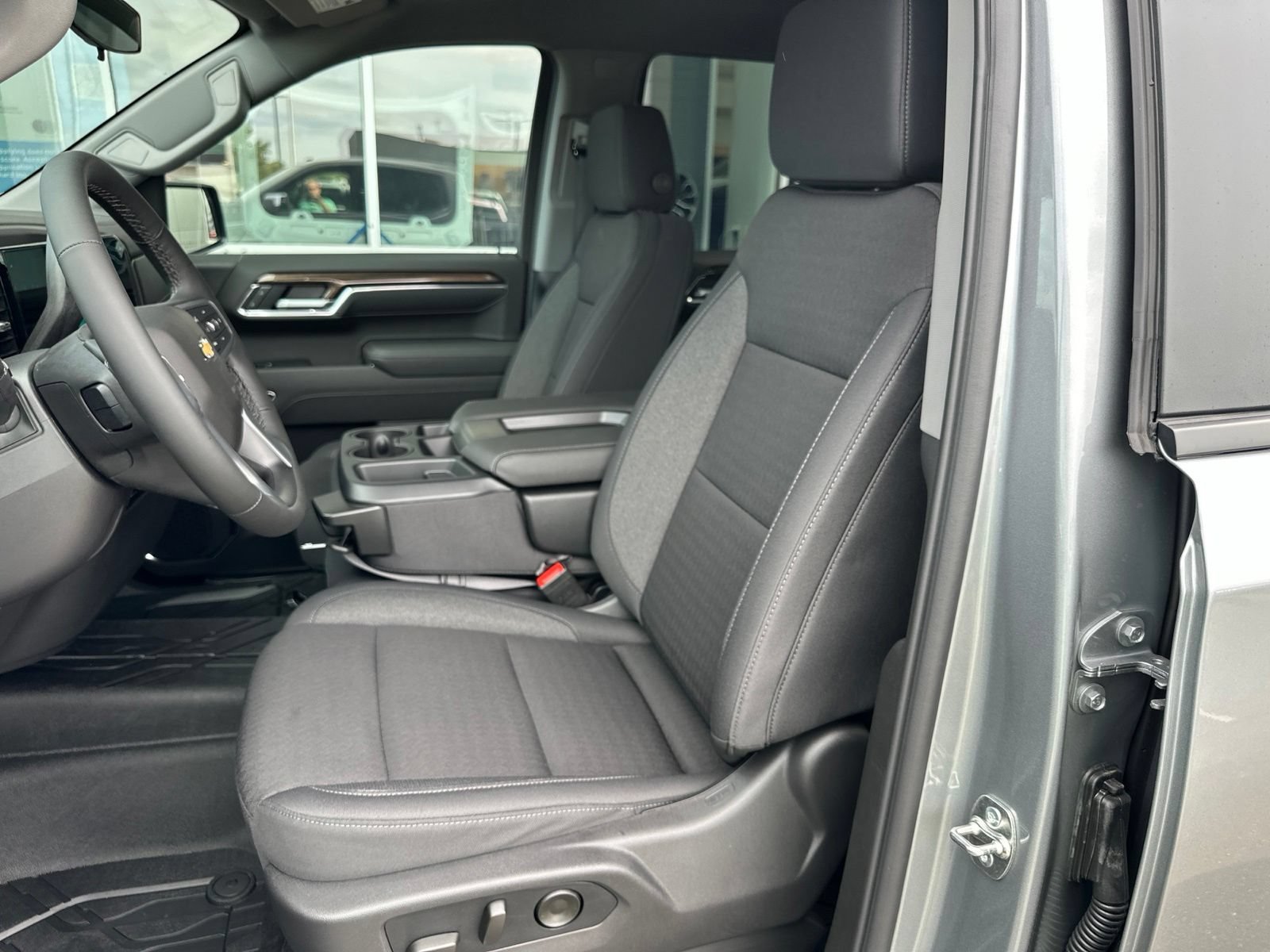 New 2026 Sterling Gray Metallic Chevrolet LT with 20in Grazen Wheels - Convenience Package - Trailering Package image 14