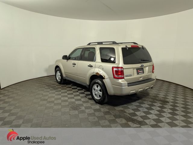 Used 2012 Gold Ford XLT image 3