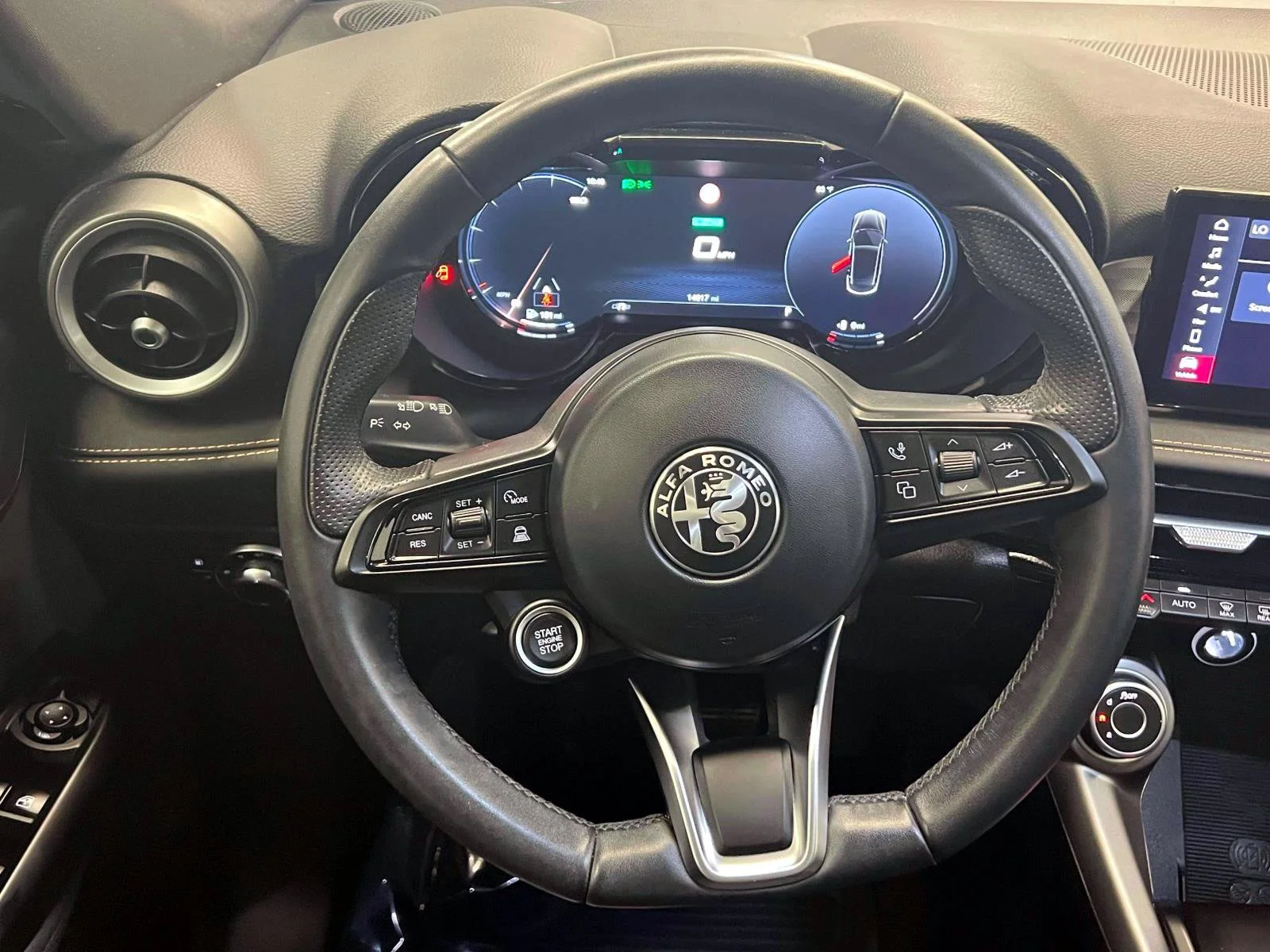 Used 2024 Milano White Alfa Romeo Ti image 14