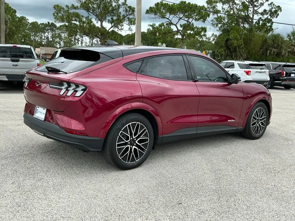 Used 2025 Red Ford Premium image 17