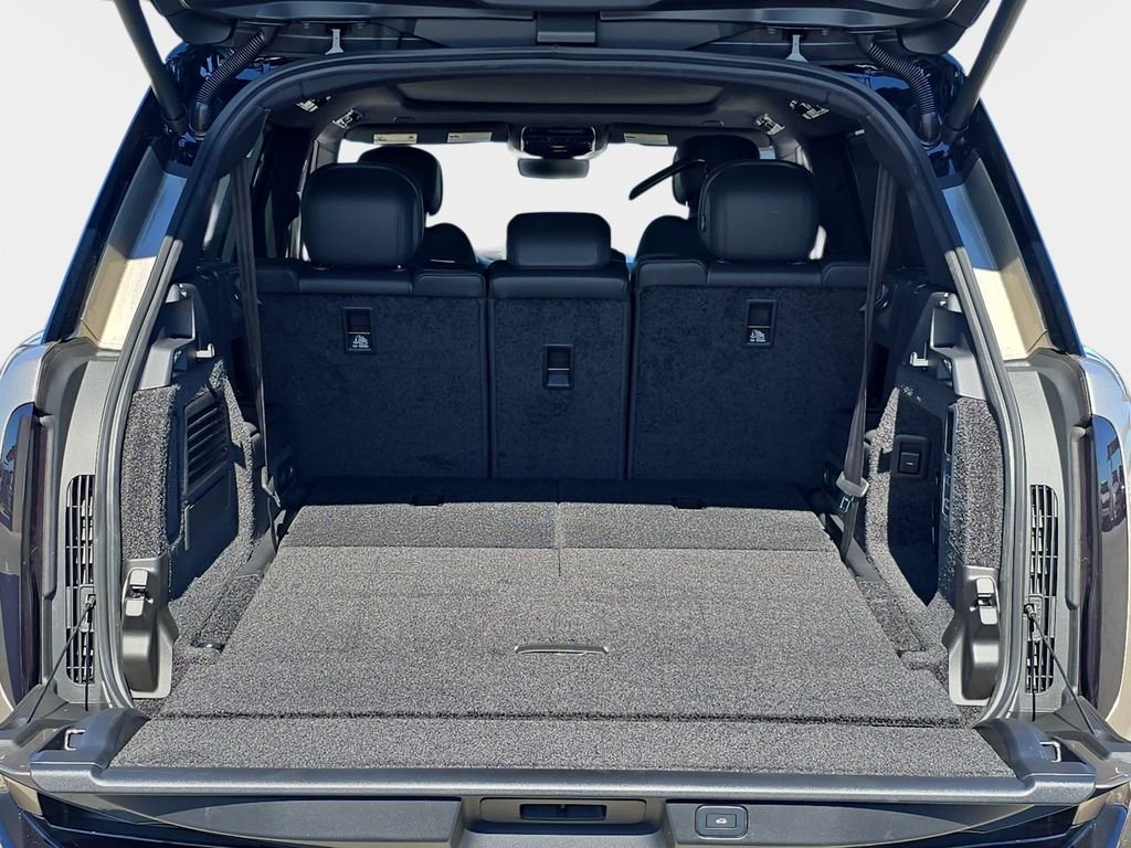 New 2026 Batumi Gold Land Rover SE LWB image 12