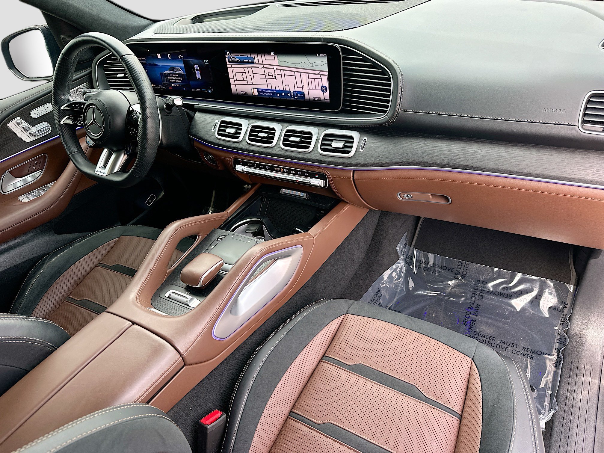 Used 2024 Twilight Blue Metallic Mercedes-Benz AMG® GLE 63 S image 27
