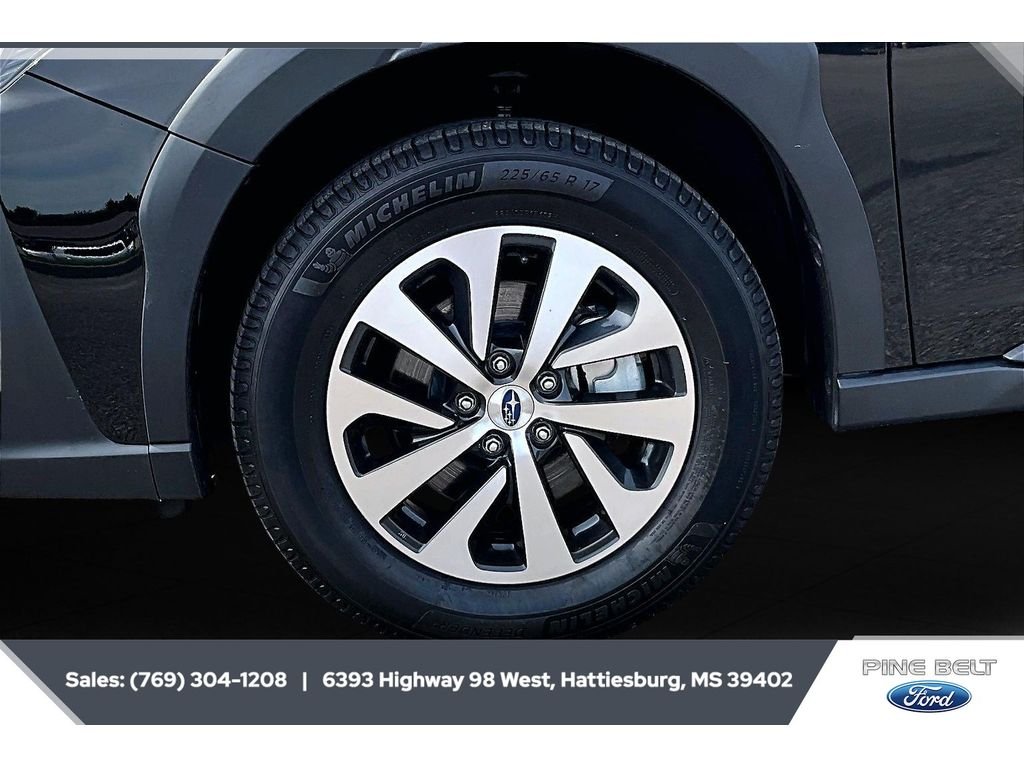 Used 2023 Crystal Black Silica Subaru Premium image 7