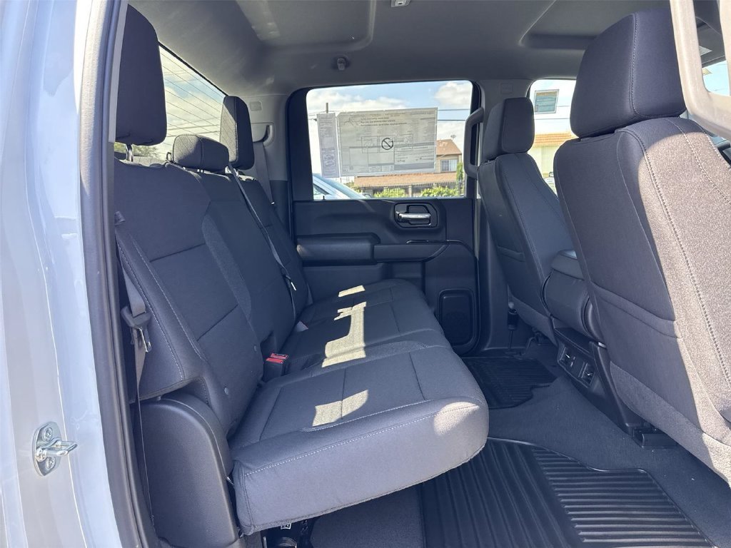 2026 Chevrolet Silverado 2500 HD Custom - Photo 29