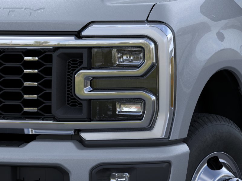 New 2026 Glacier Gray Metallic Tri-Coat Ford F-350® Platinum® image 18