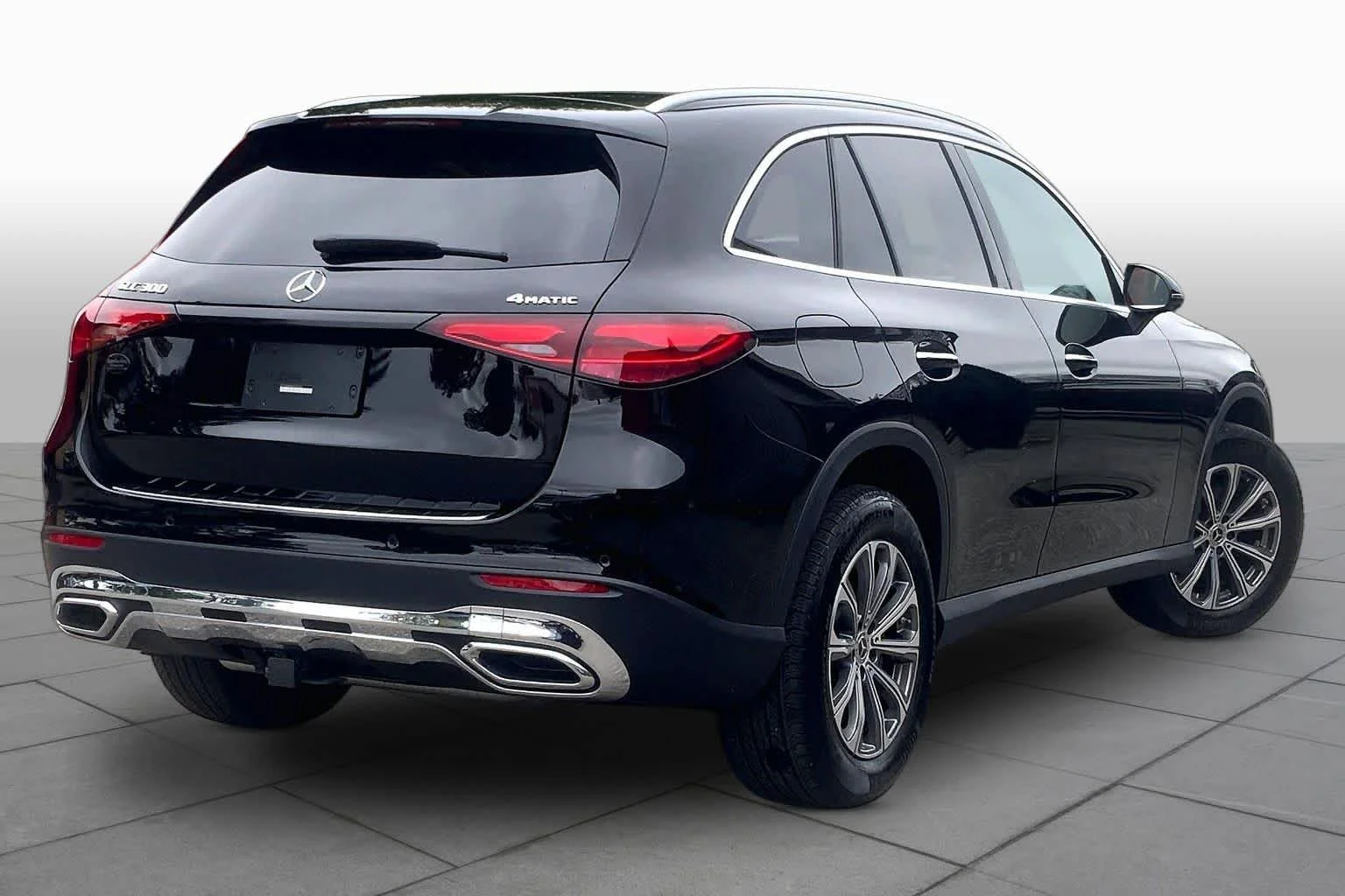 Certified Used 2025 Black Mercedes-Benz GLC 300 image 13