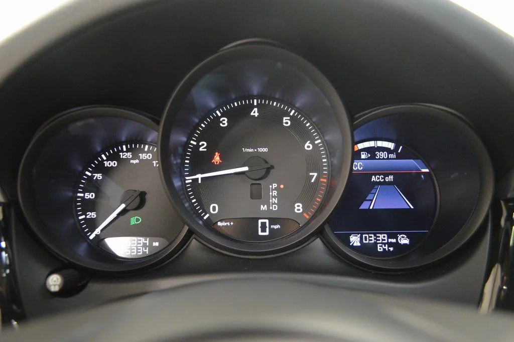 Used 2025 Silver Porsche  image 24