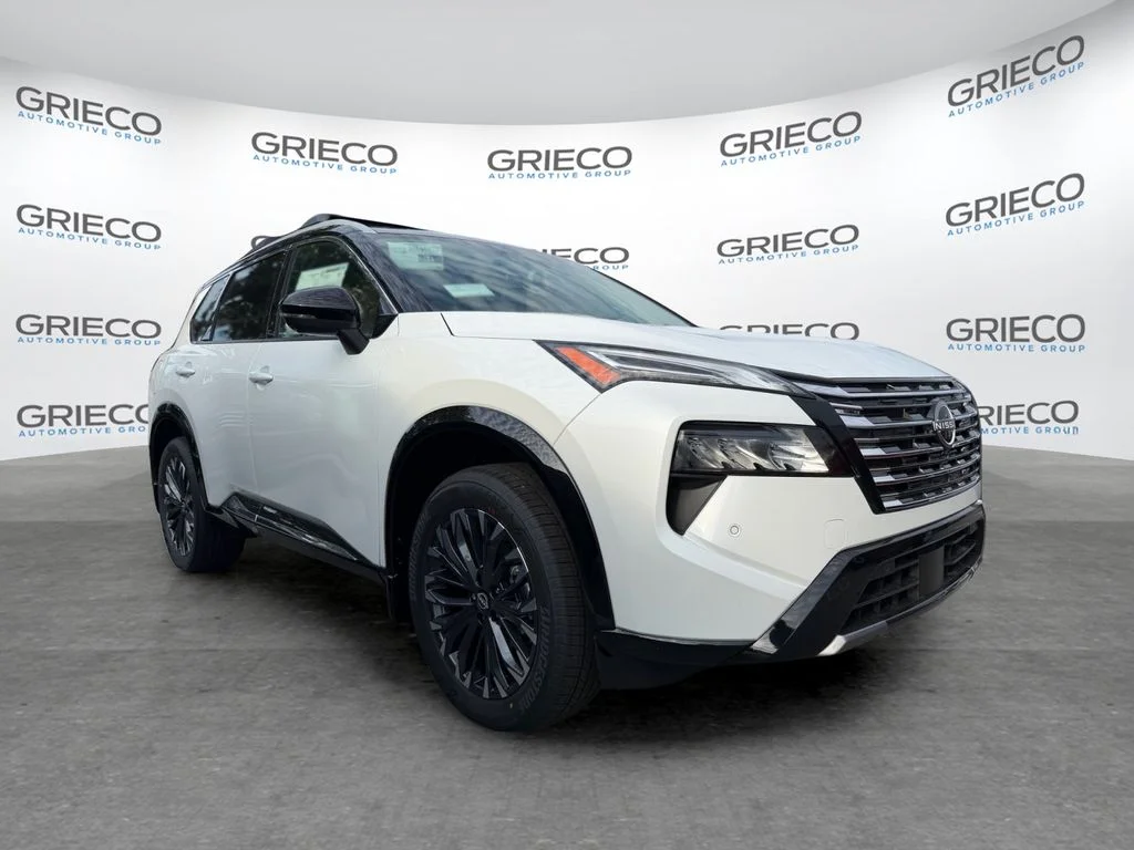 2026 Nissan Rogue Platinum AWD's photo