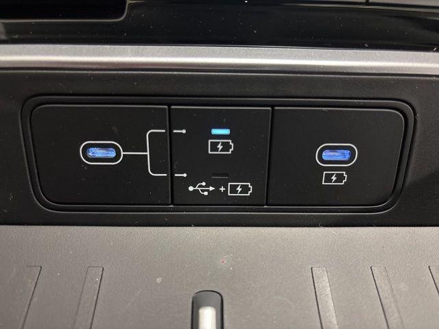 New 2026 Gray Hyundai SE image 18