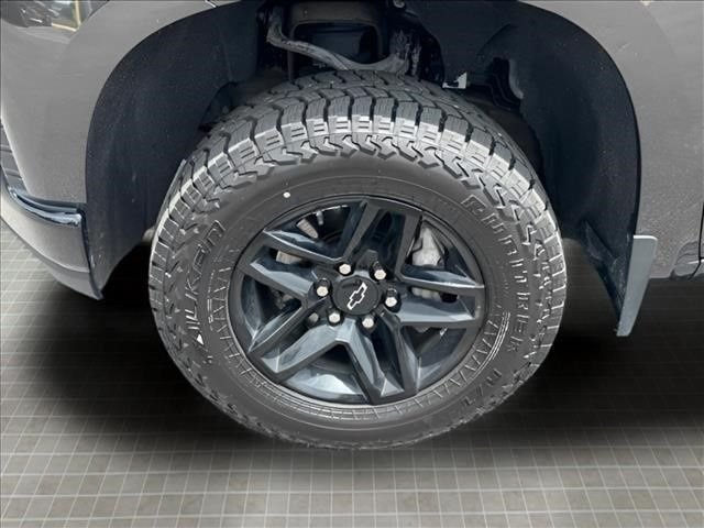 Used 2021 Brown Chevrolet LT Trail Boss image 15