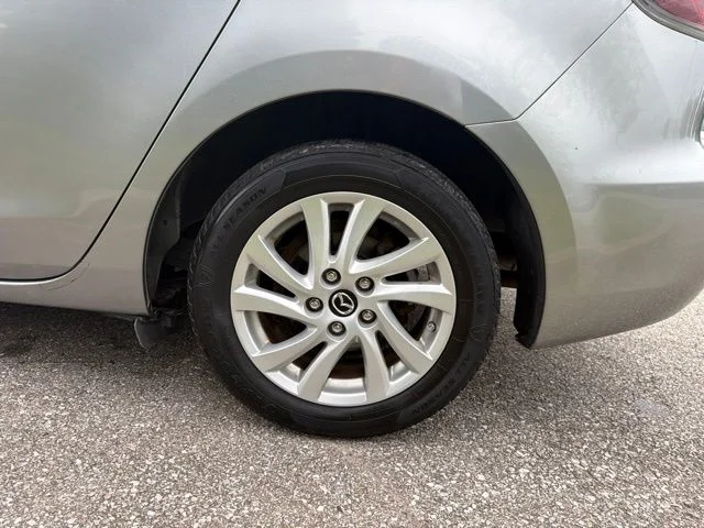 Used 2013 Silver Mazda i Touring image 33