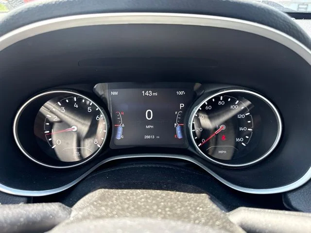 Used 2020 Red Jeep Limited image 11