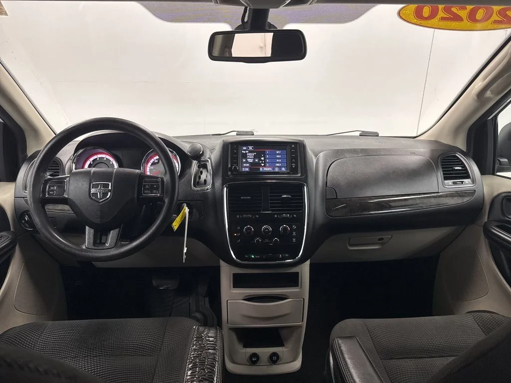 Used 2020 White Dodge SE image 20