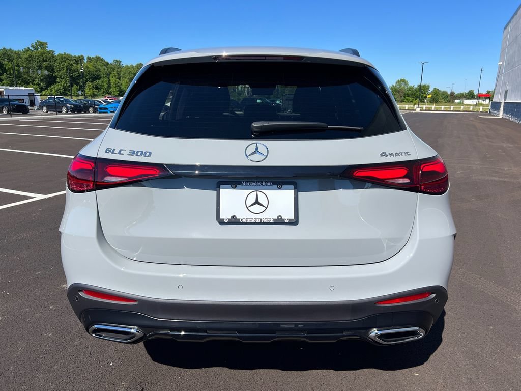 New 2026 MANUFAKTUR Alpine Grey Mercedes-Benz GLC300 image 39