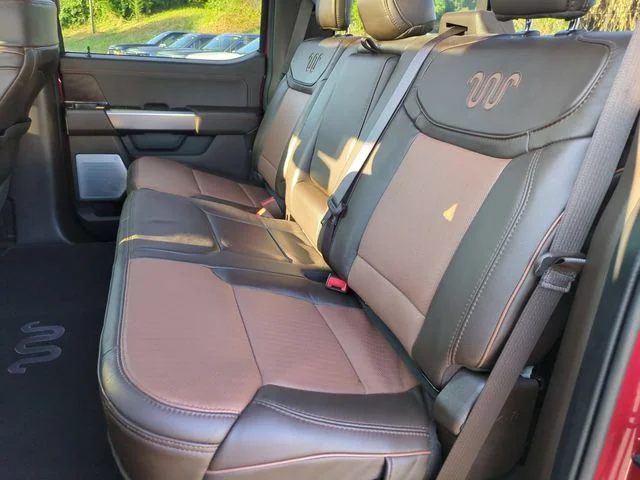 Used 2023  Ford King Ranch image 30