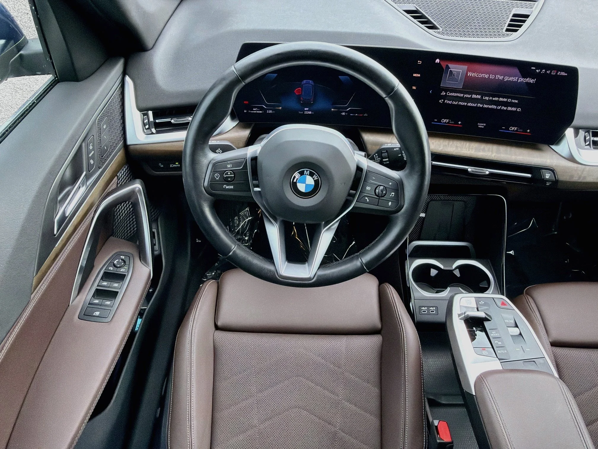 Used 2023 Phytonic Blue Metallic BMW xDrive28i image 17