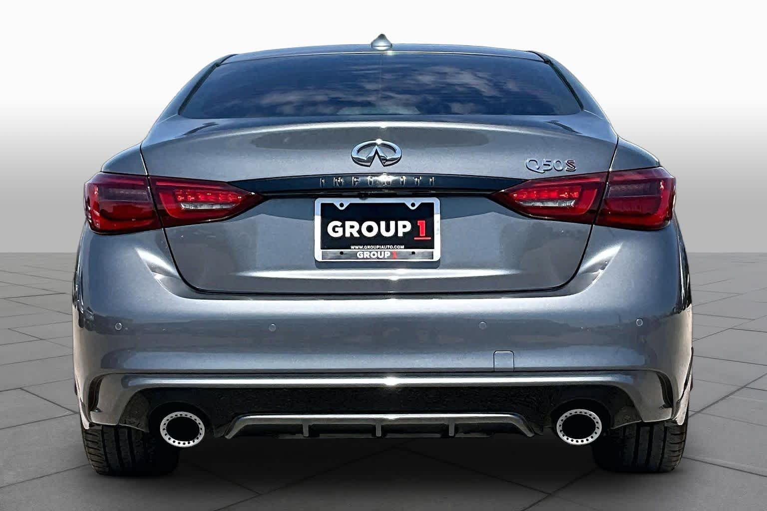 Used 2023 Graphite Shadow INFINITI RED SPORT 400 image 5