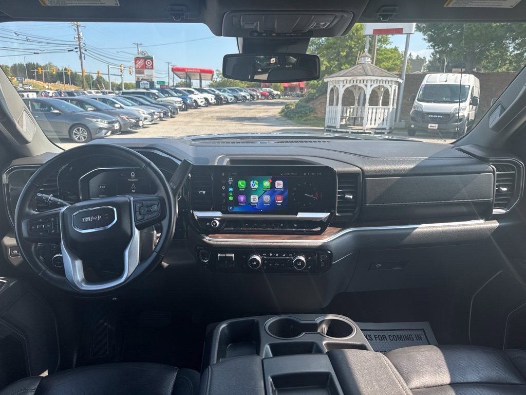 Used 2025 Silver GMC SLT image 13