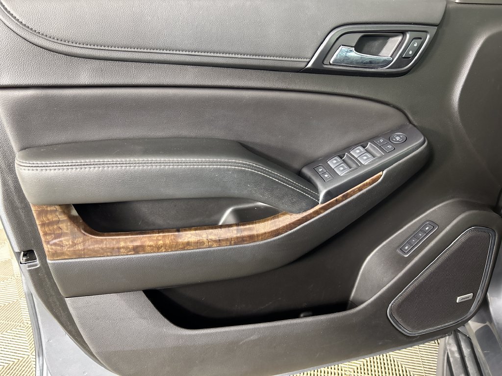 Used 2019 Gray Chevrolet LT image 11