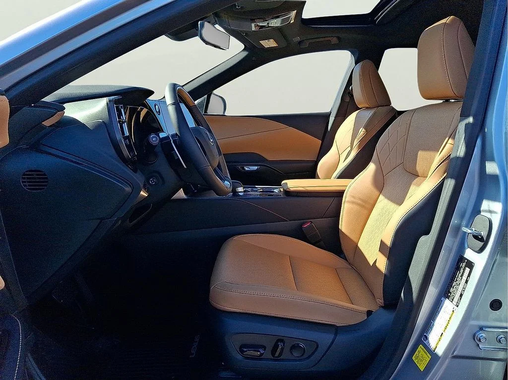 2026 Lexus RX 350 Premium - Photo 9