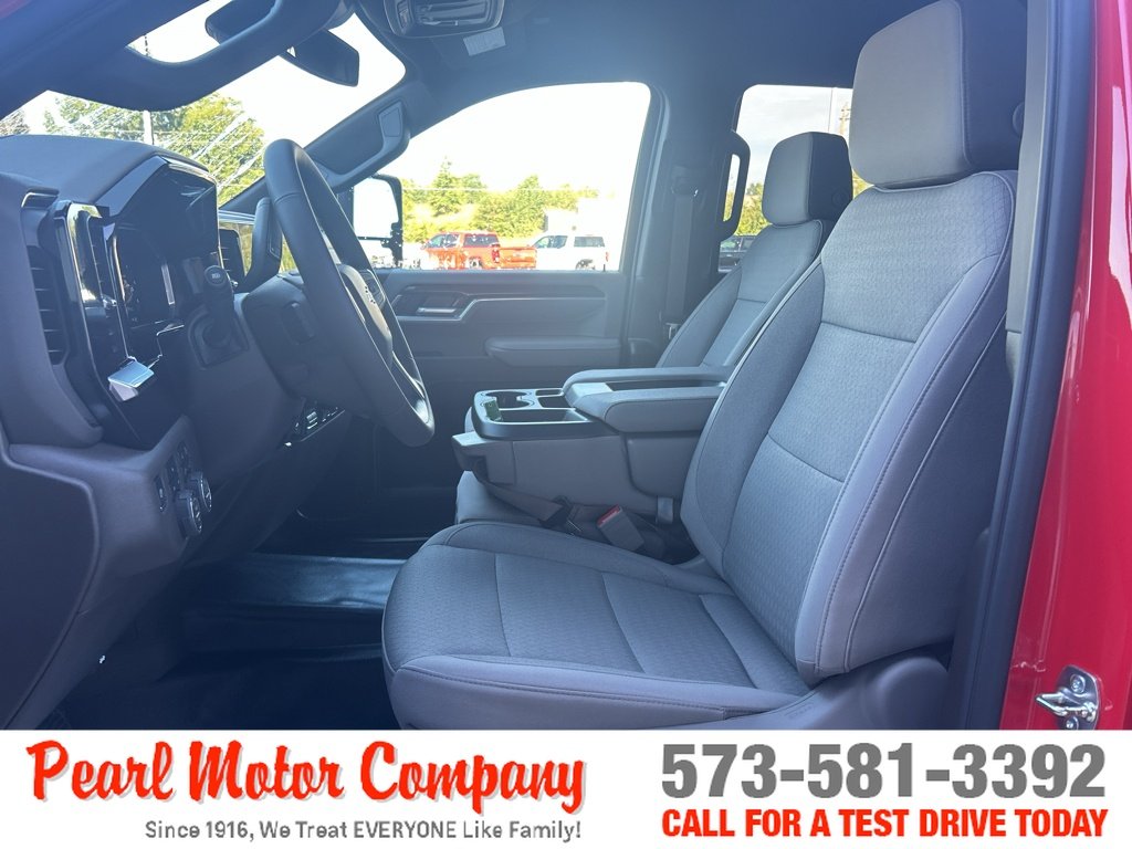 2026 Chevrolet Silverado 3500 HD LT - Photo 11