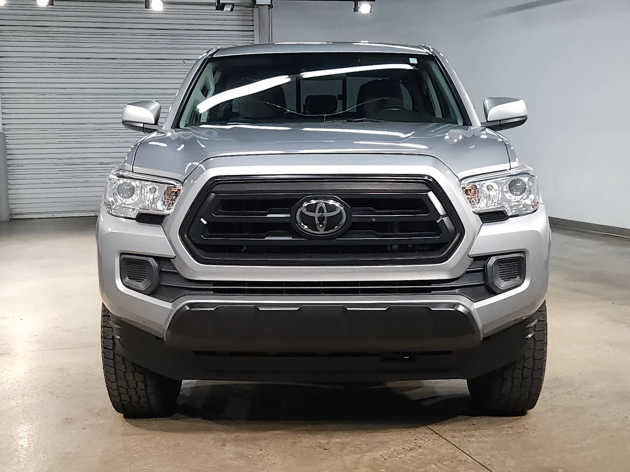 Used 2021 Toyota Tacoma SR with VIN 3TMCZ5AN1MM421643 for sale in Little Rock