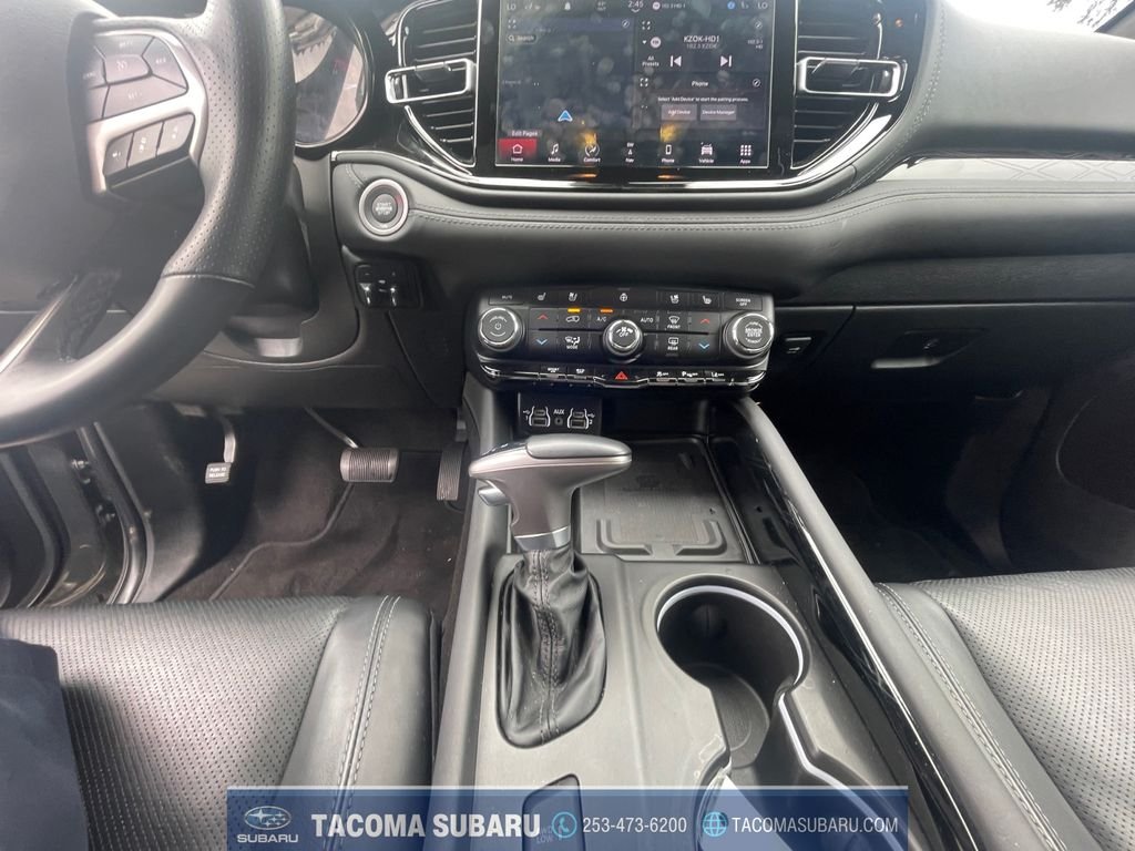 Used 2022 Gray Dodge Citadel image 15