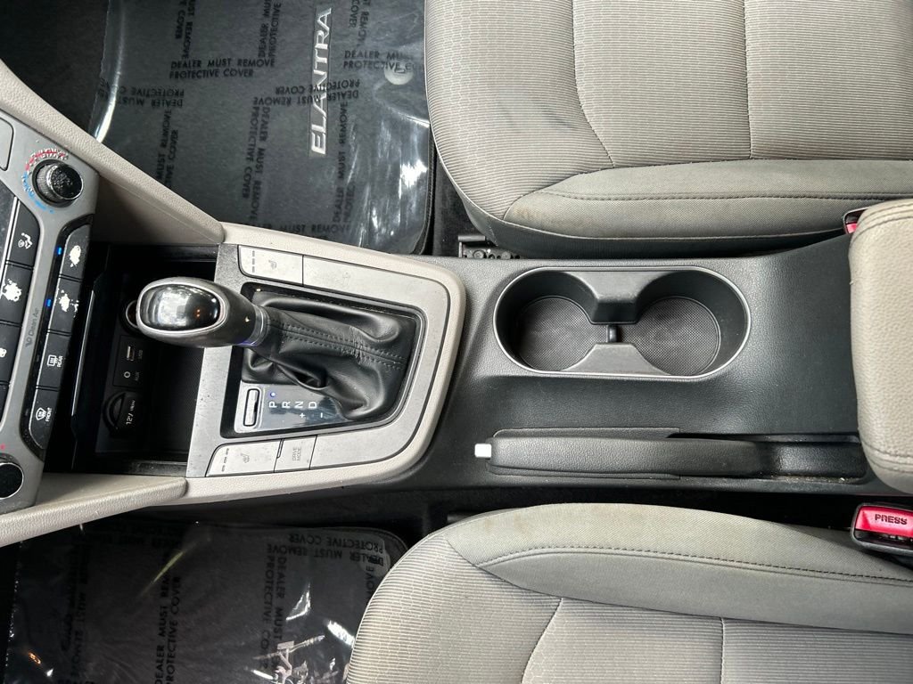 2017 Hyundai Elantra Eco - Photo 18