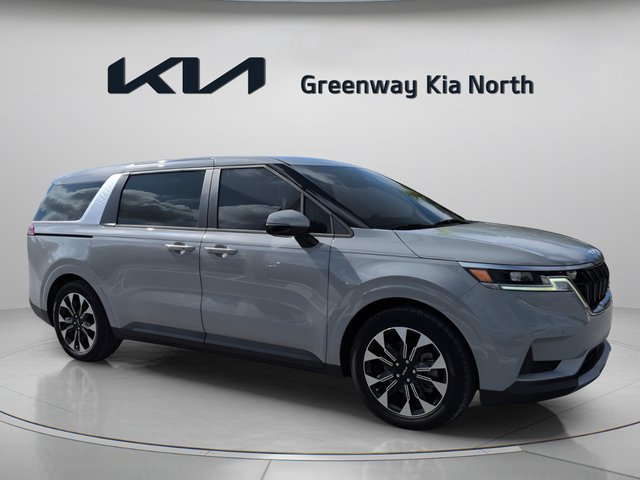 2024 Kia Carnival EX