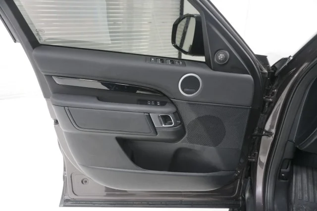 Used 2025 GRAY Land Rover S image 15