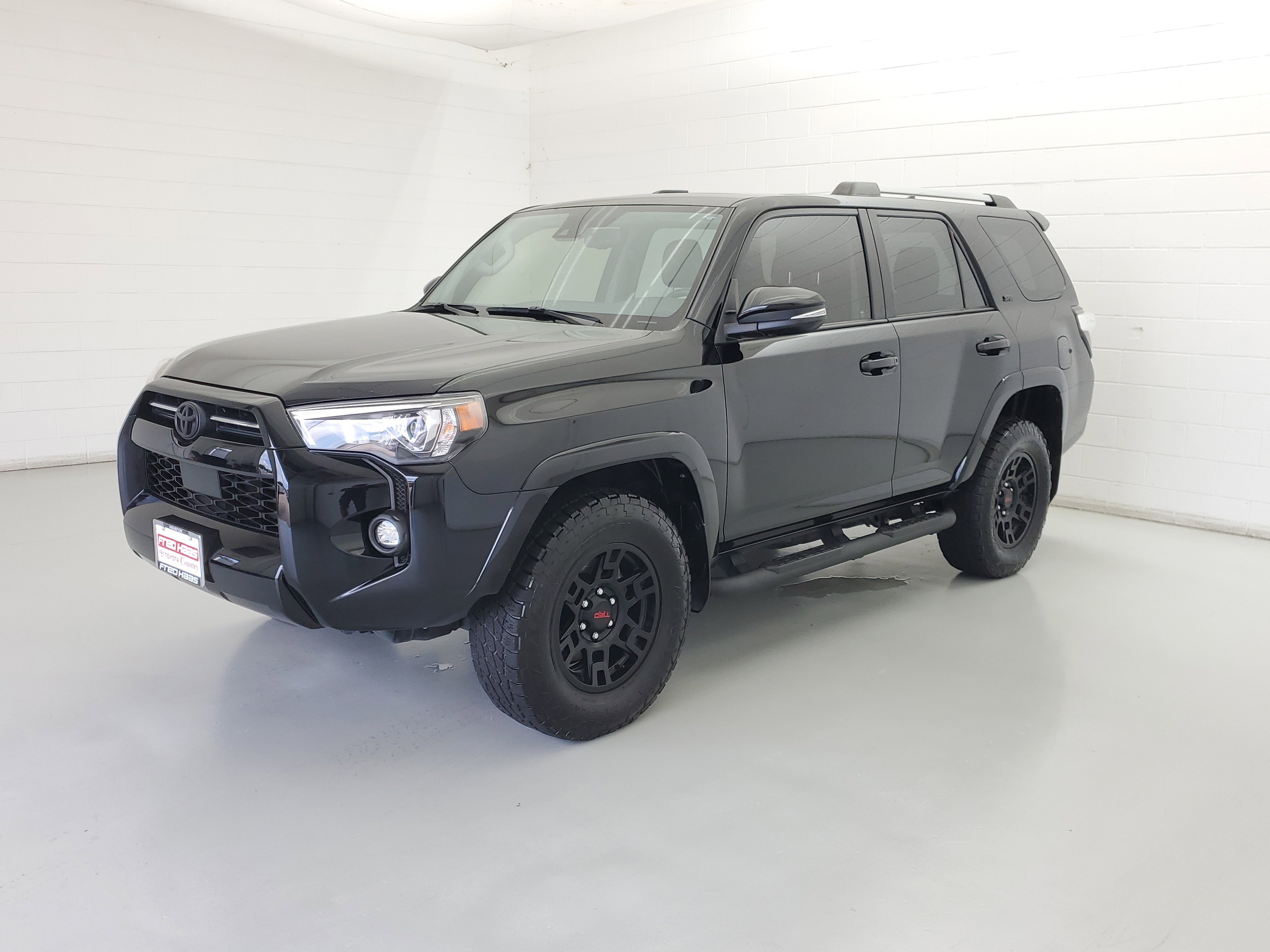 Used 2024 Midnight Black Metallic Toyota SR5 Premium image 1