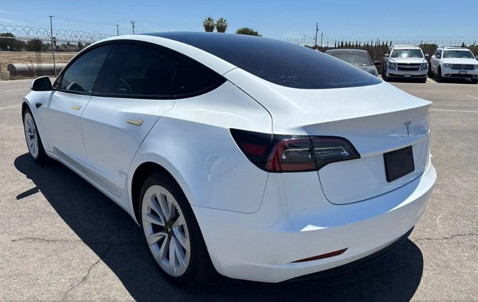 Used 2023 White Tesla Base image 4