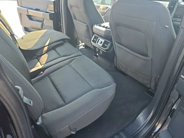 Used 2023 Black Ford XLT image 12