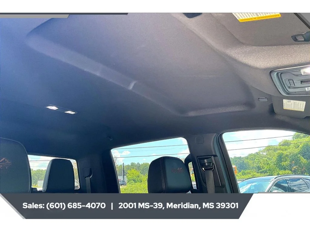 Used 2023 Northsky Blue Metallic Chevrolet High Country image 16