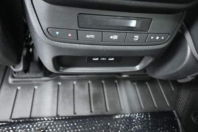 2025 Honda Pilot EX-L - Photo 24