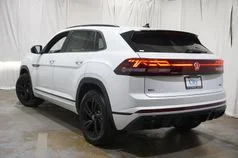 New 2026 White Volkswagen 2.0T SEL R-Line Black image 7