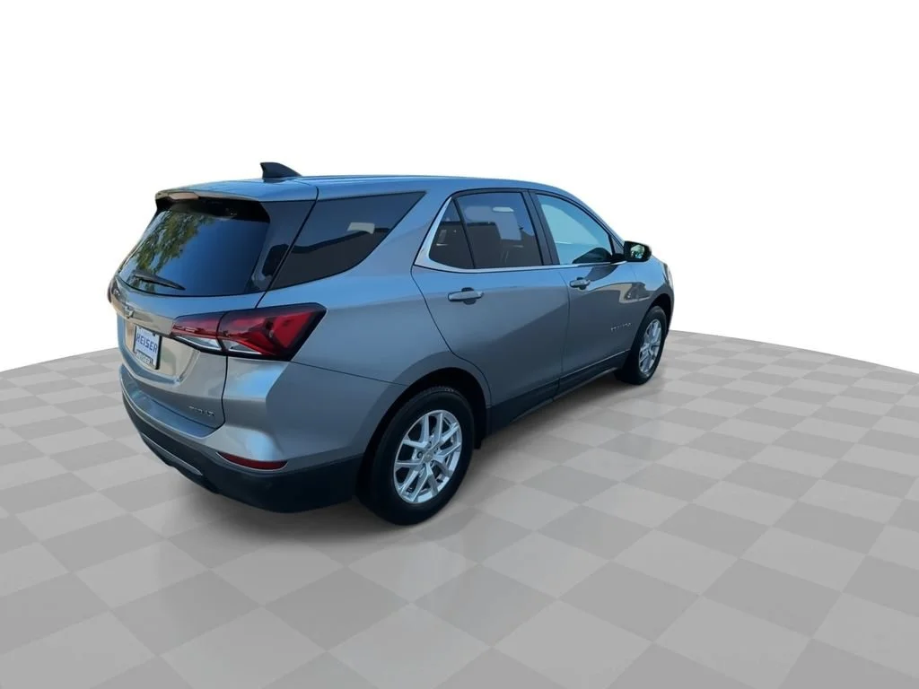 Used 2023 Sterling Gray Metallic Chevrolet LT image 8