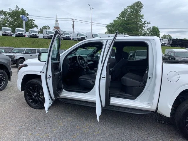 Used 2025 White Toyota SR image 17