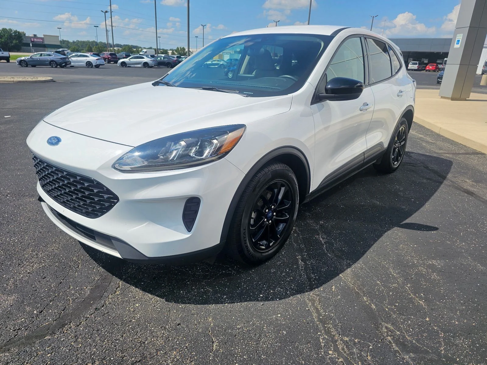 Used 2020 White Ford SE Sport image 8
