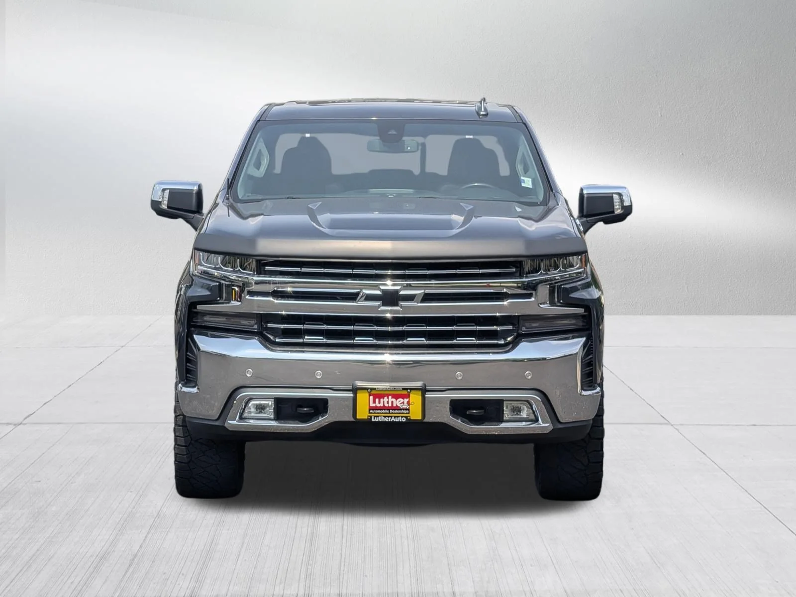 Used 2019 Chevrolet Silverado 1500 LTZ with VIN 3GCUYGED0KG163373 for sale in Minneapolis, Minnesota