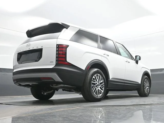 New 2026 White Hyundai SE image 26