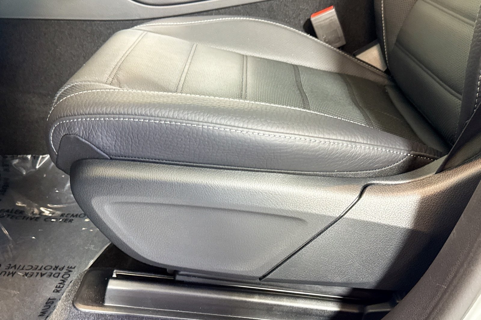 New 2026 MANUFAKTUR Alpine Grey Mercedes-Benz GLS 450 image 17