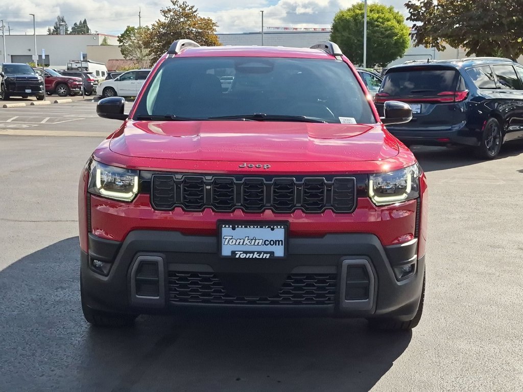 New 2026 Red Hot Pearl-Coat Exterior Paint Jeep Limited image 9