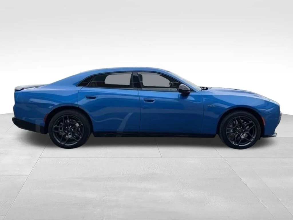 New 2026 Bludicrous Exterior Paint Dodge R/T Plus image 6