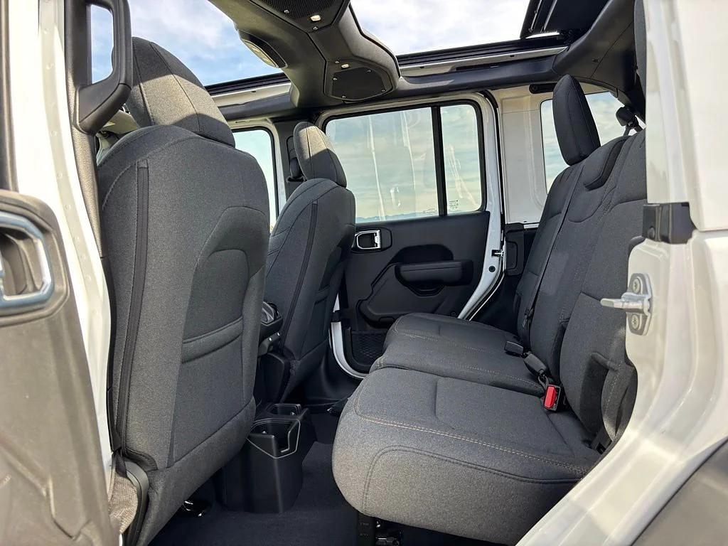 New 2026 Bright White Clear Coat Jeep 4-Door Sport S 4x4 image 9
