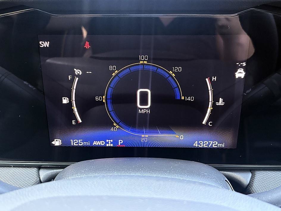 Used 2025 Cacti Green Chevrolet ACTIV image 20