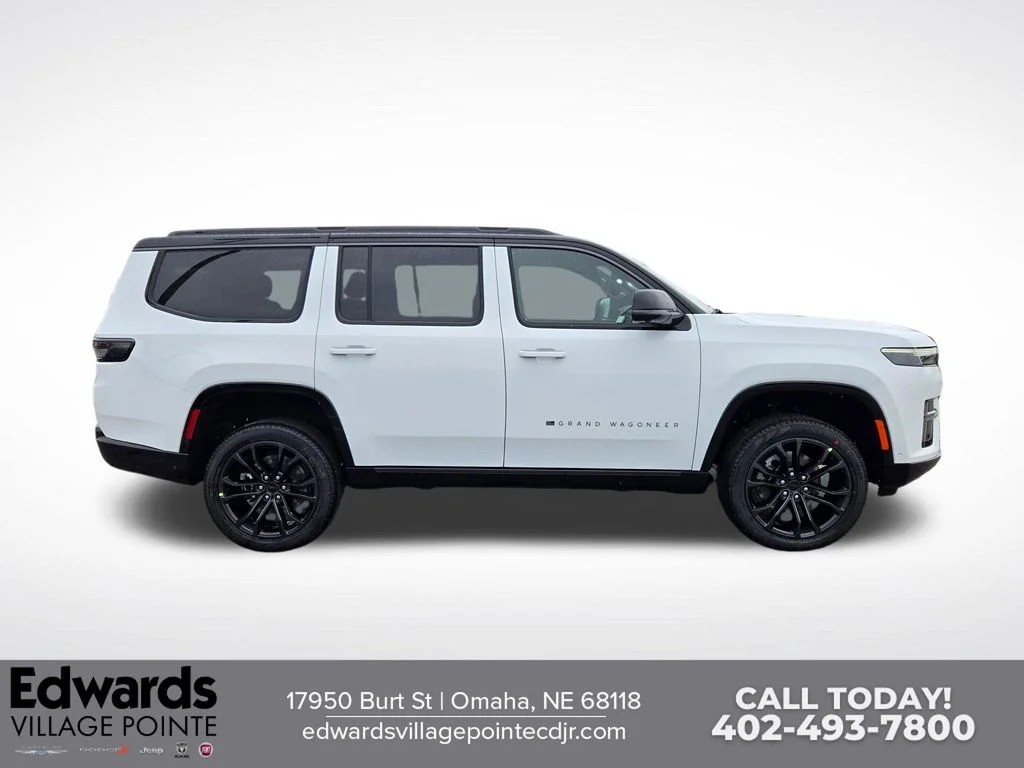 New 2026 Bright White Clear-Coat Exterior Paint Jeep Summit Reserve image 2