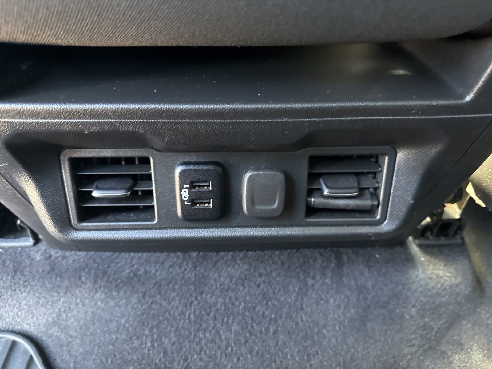 2019 Chevrolet Silverado 1500 RST - Photo 17